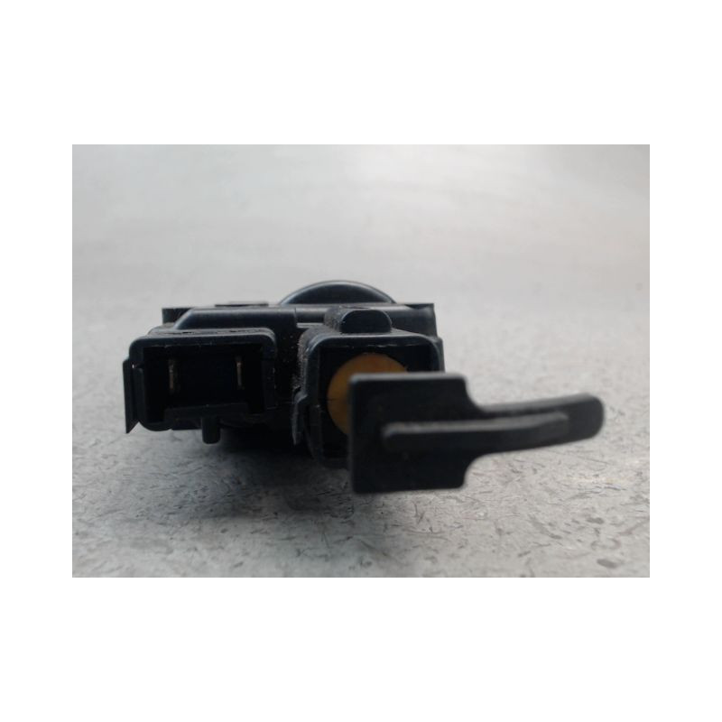 ACTIONNEUR TRAPPE CARBURANT RENAULT CLIO