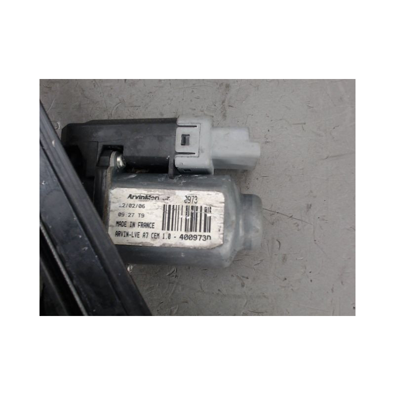 MECANISME LEVE-GLACE AVANT GAUCHE CITROEN C3