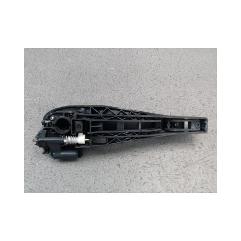 POIGNEE EXTERIEURE PORTE AVANT DROIT CITROEN C3