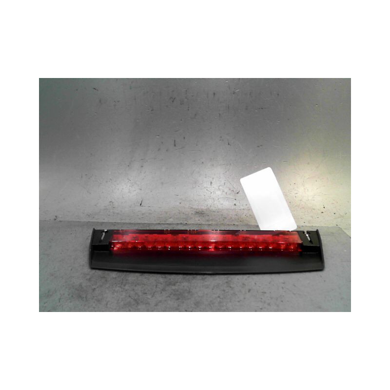 FEUX STOP SUPPLEMENTAIRE AUDI A3