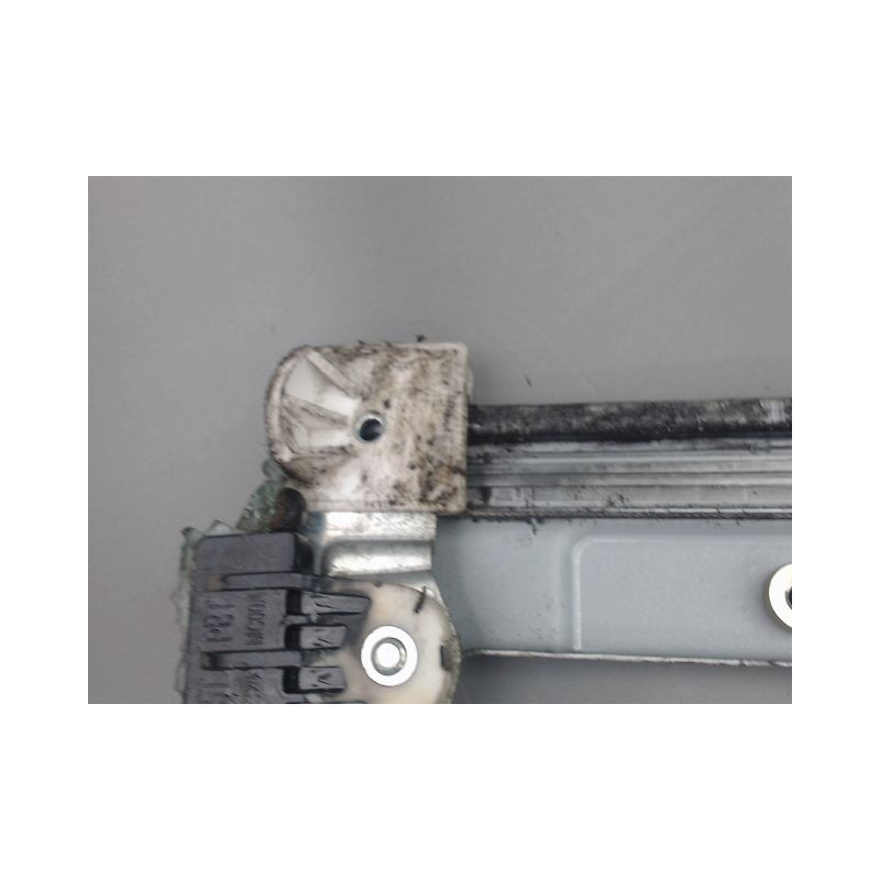 MECANISME LEVE-GLACE AVANT GAUCHE RENAULT MAXITY