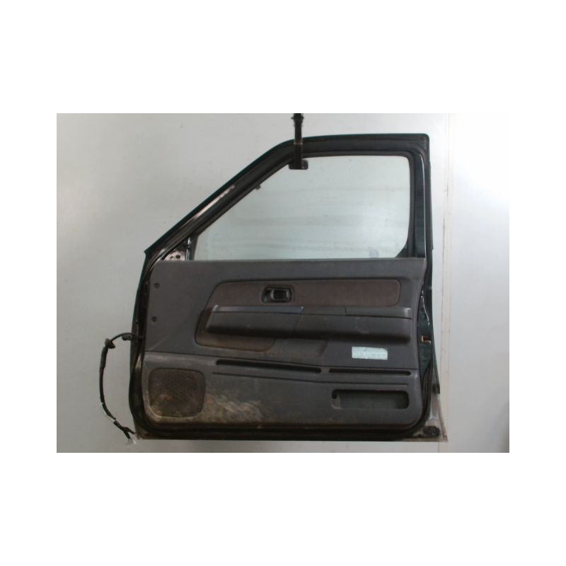 PORTE AVANT DROIT NISSAN KING-CAB