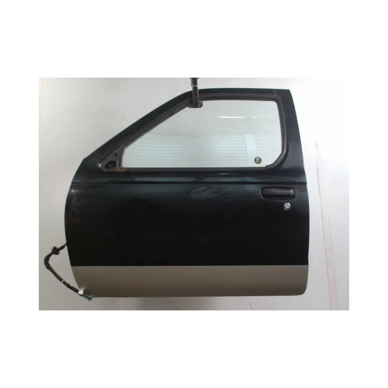PORTE AVANT GAUCHE NISSAN KING-CAB