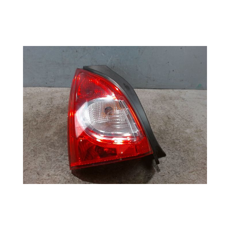 FEU ARRIERE GAUCHE  RENAULT TWINGO 2 2010-