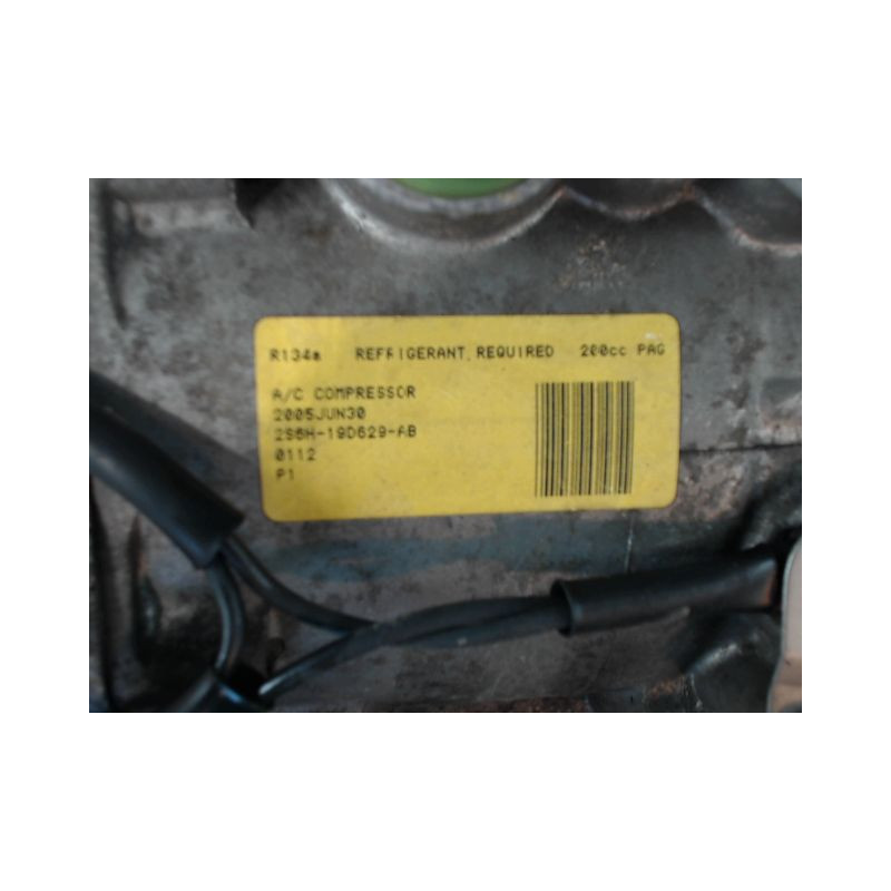 COMPRESSEUR AIR CONDITIONNE FORD FIESTA 02 -05