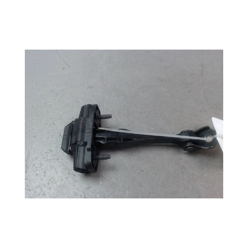TIRANT PORTE AVANT DROIT FORD PUMA