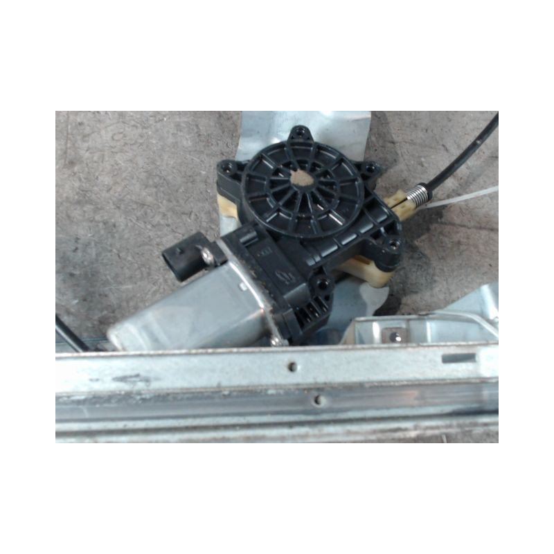 MECANISME+MOTEUR LEVE-GLACE AVANT GAUCHE MERCEDES CITAN