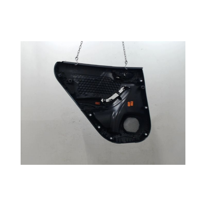 GARNITURE PORTE ARRIERE DROIT FORD PUMA