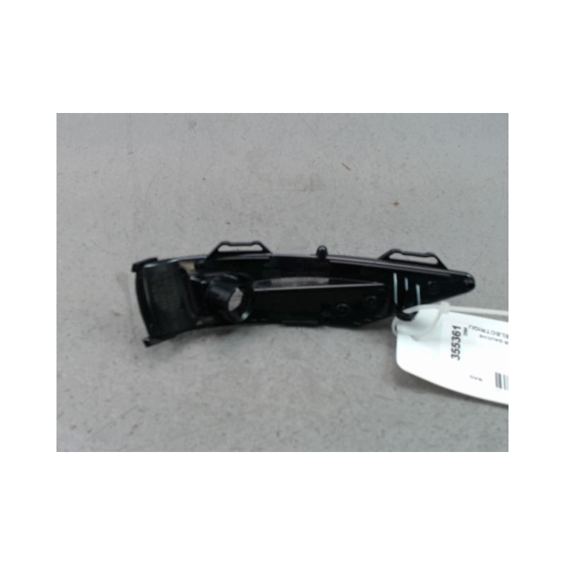 REPETITEUR RETROVISEUR GAUCHE FORD PUMA