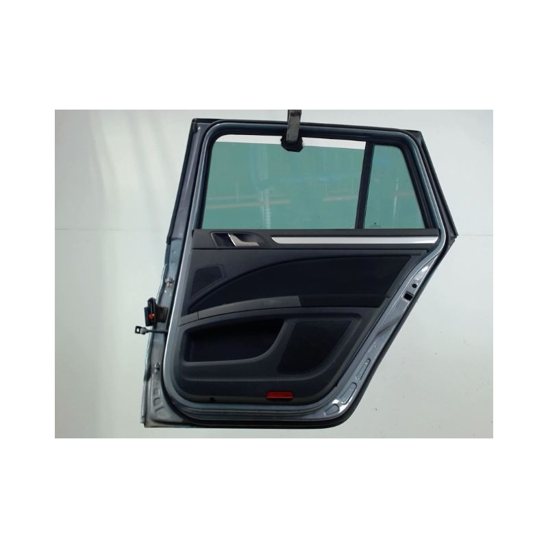PORTE ARRIERE DROIT SKODA SUPERB