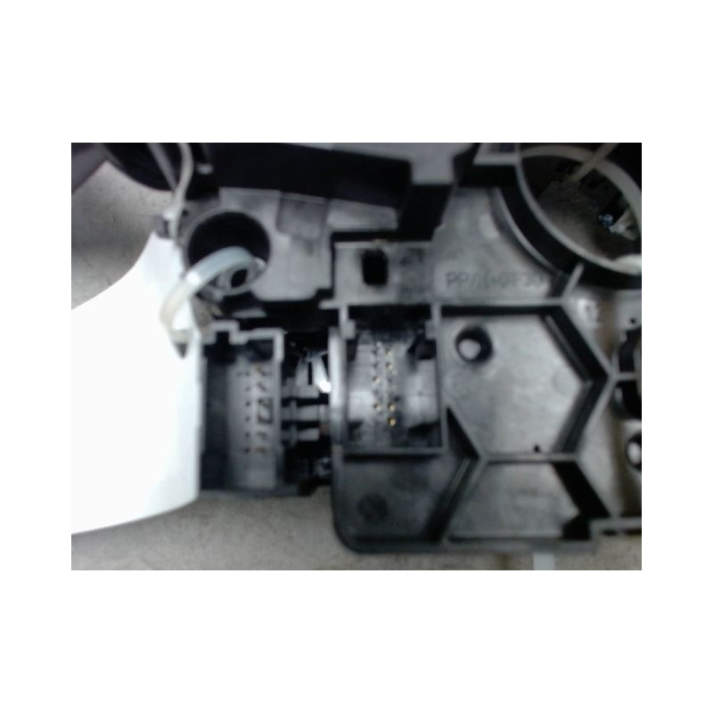 BLOC COMMODOS BMW SERIE 1
