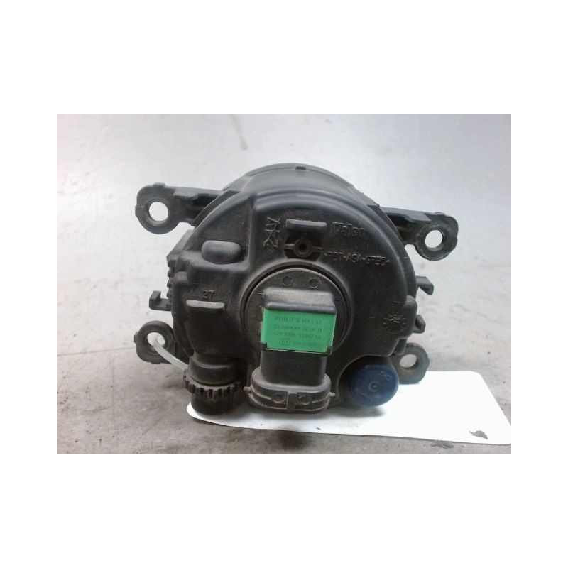 PHARE ANTIBROUILLARD AVANT DROIT RENAULT MEGANE