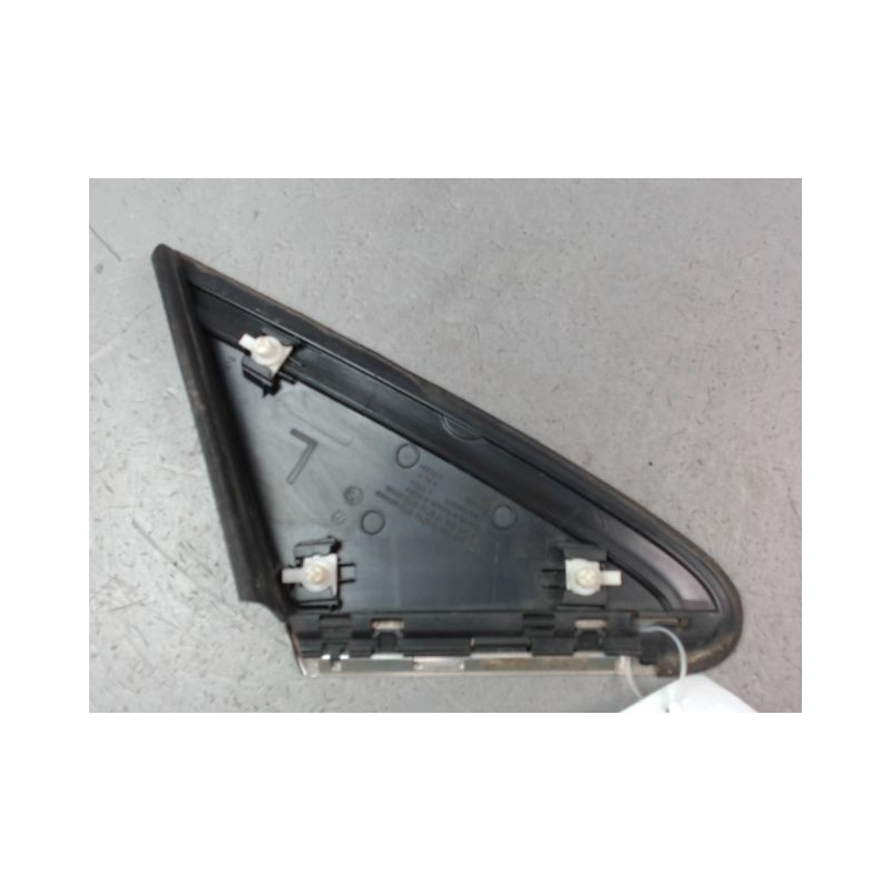ELARGISSEUR AILE AVANT GAUCHE MERCEDES CLASSE B 2008-