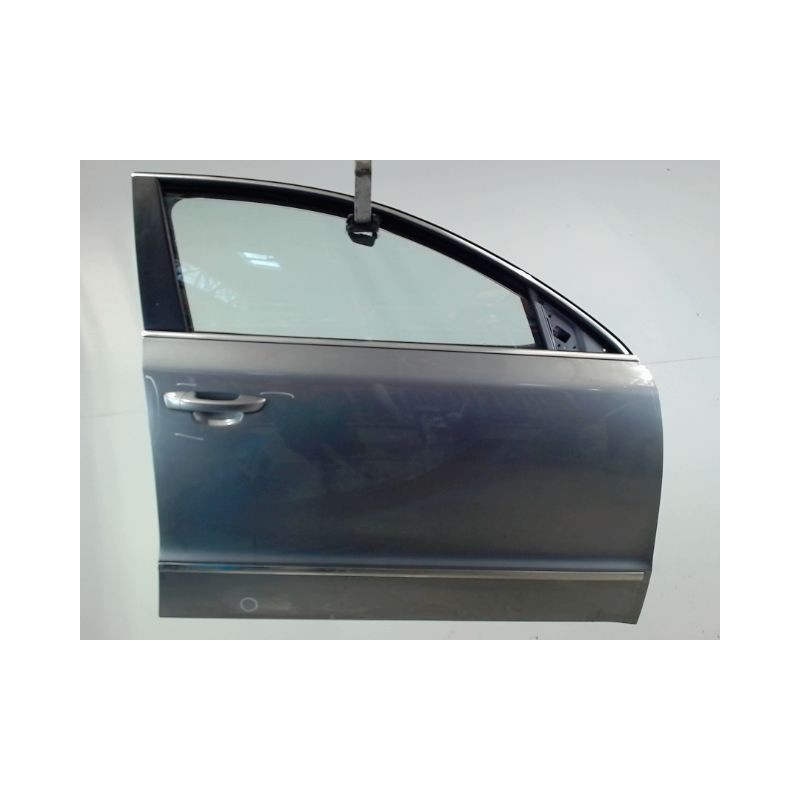 PORTE AVANT DROIT SKODA SUPERB