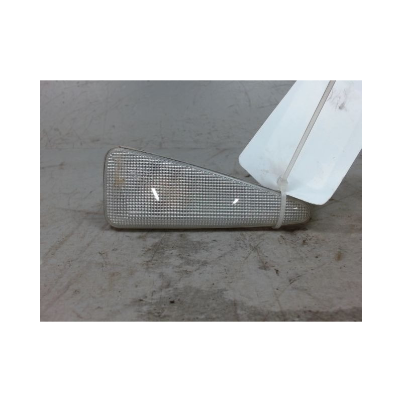 REPETITEUR AILE GAUCHE DACIA SANDERO 2008-