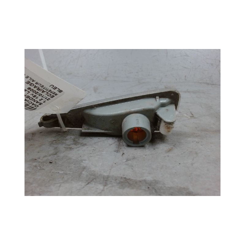 REPETITEUR AILE GAUCHE DACIA SANDERO 2008-