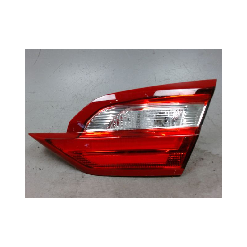 FEU ARRIERE INTERIEUR DROIT FORD FIESTA