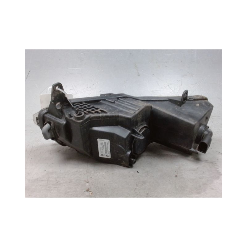 FEUX POSITION GAUCHE VOLKSWAGEN POLO