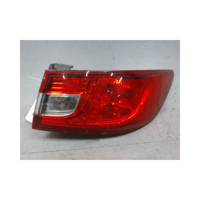 FEU ARRIERE DROIT RENAULT CLIO IV 2012-