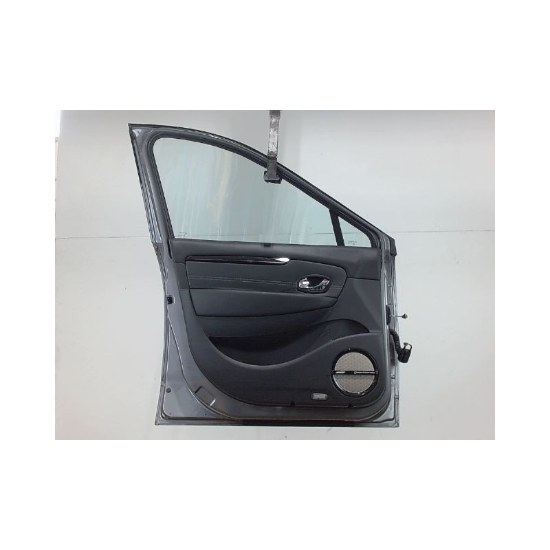 PORTE AVANT GAUCHE RENAULT MEGANE