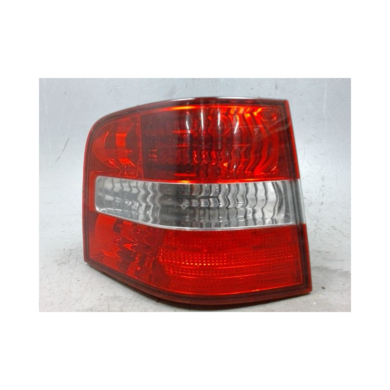 FEU ARRIERE GAUCHE  FIAT STILO 5P