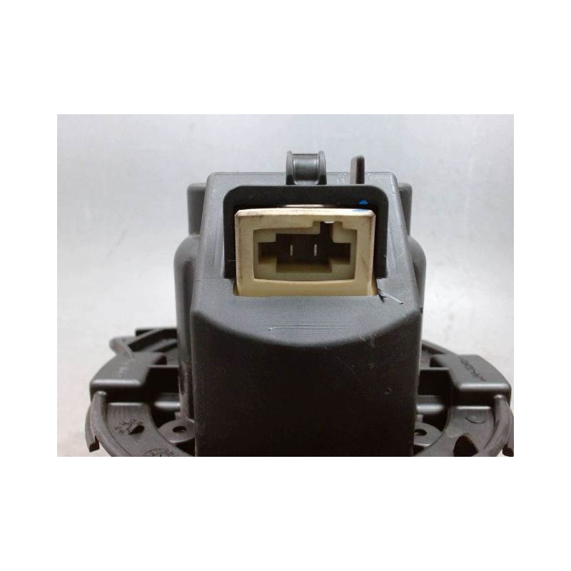MOTEUR VENTILATEUR CHAUFFAGE DACIA DOKKER