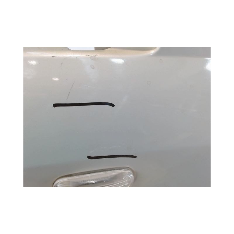 AILE AVANT DROIT FIAT GRANDE PUNTO 2005-