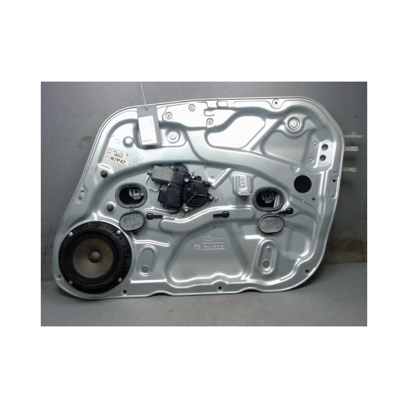 MECANISME+MOTEUR LEVE-GLACE AVANT DROIT HYUNDAI I 30 2007-