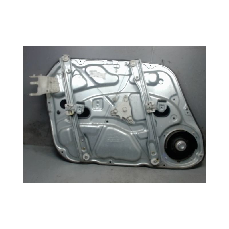MECANISME+MOTEUR LEVE-GLACE AVANT DROIT HYUNDAI I 30 2007-