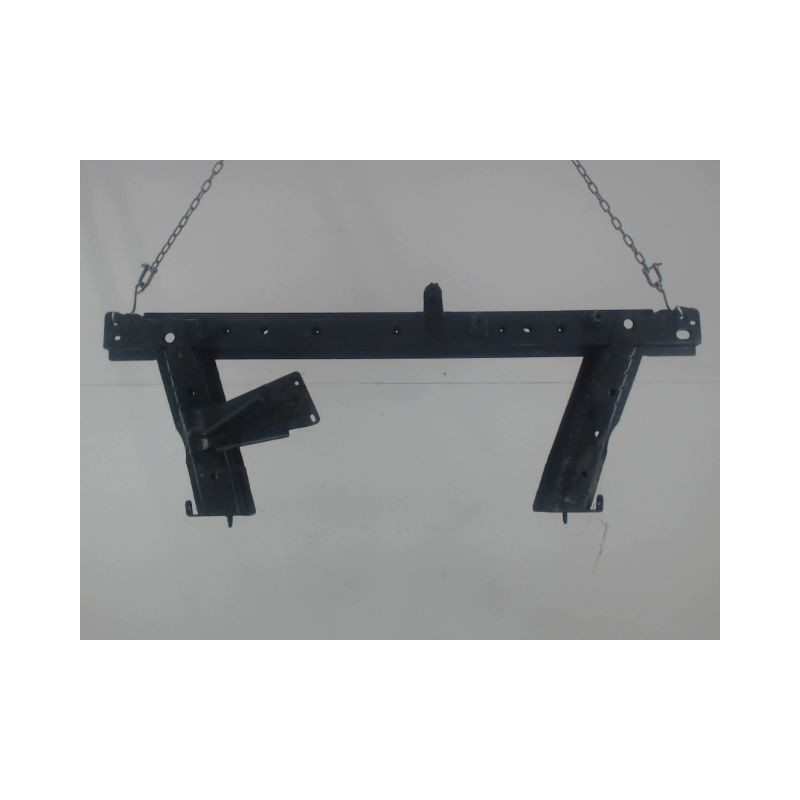 TRAVERSE INFERIEURE ARMATURE AVANT RENAULT CLIO III 2005-