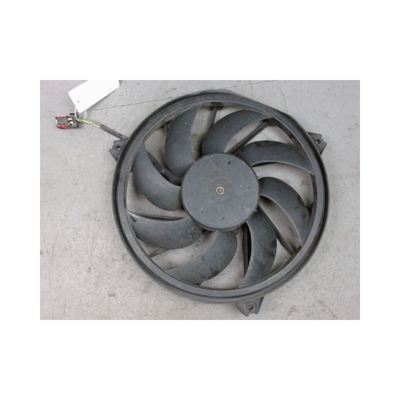 MOTEUR VENTILATEUR RADIATEUR PEUGEOT 206