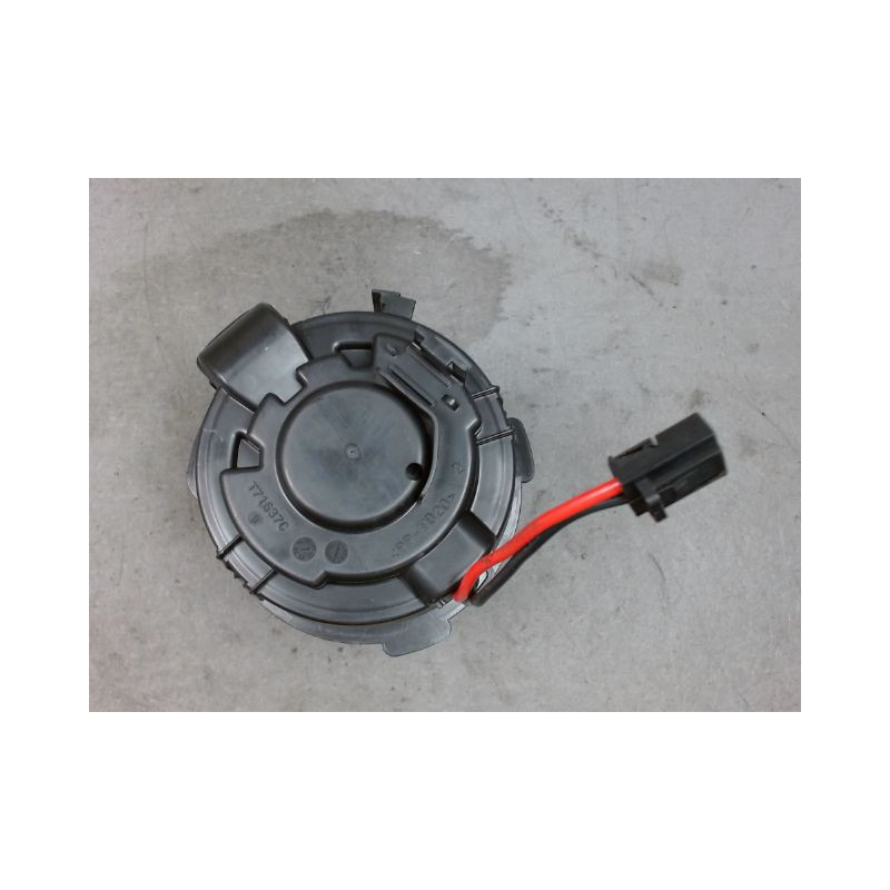 MOTEUR VENTILATEUR CHAUFFAGE PEUGEOT 308