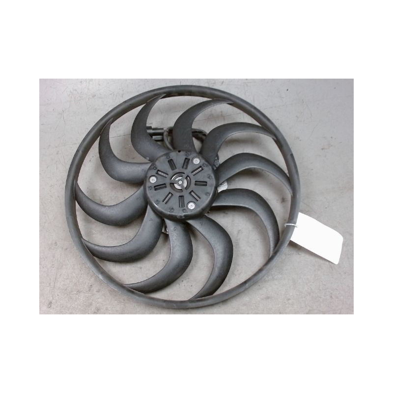 MOTEUR VENTILATEUR RADIATEUR PEUGEOT 308