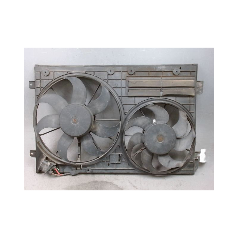 SUPPORT DE VENTILATEUR VOLKSWAGEN TIGUAN