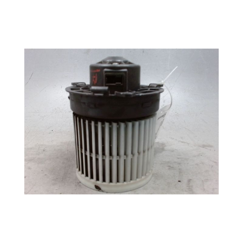 MOTEUR VENTILATEUR CHAUFFAGE OPEL AGILA