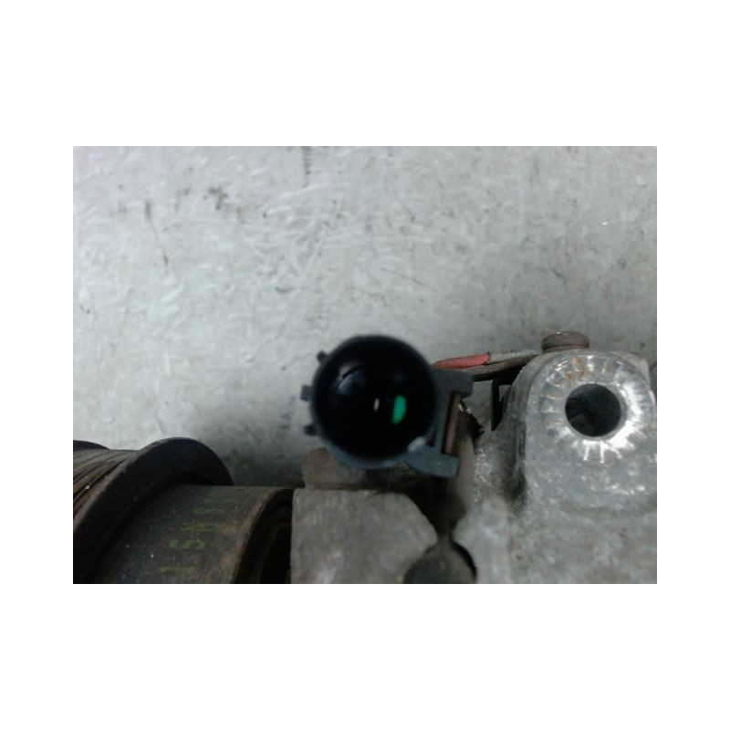 COMPRESSEUR AIR CONDITIONNE KIA CARENS