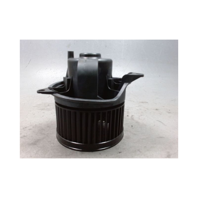 MOTEUR VENTILATEUR CHAUFFAGE FORD FOCUS 98-04