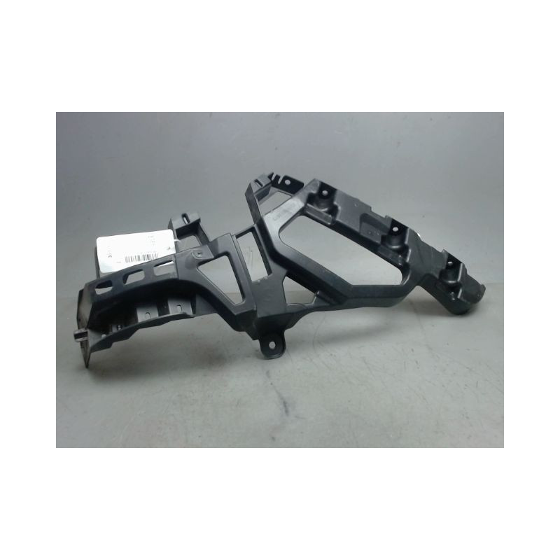 SUPPORT PARE-CHOC ARG PEUGEOT 5008