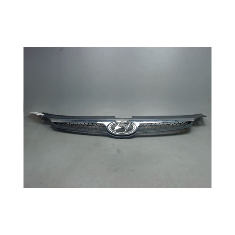 CALANDRE HYUNDAI I 30 2007-