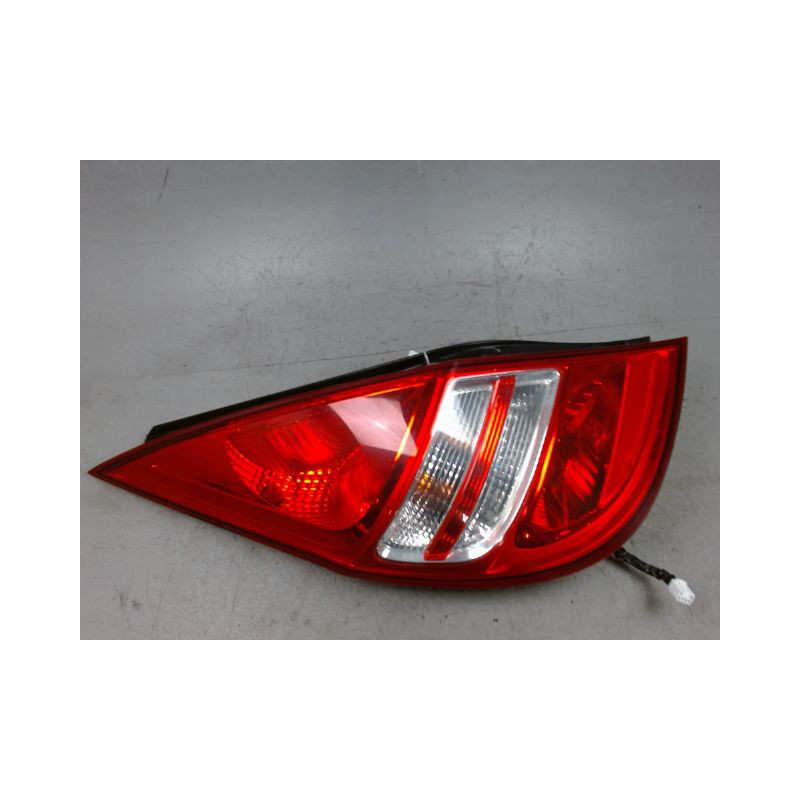 FEU ARRIERE GAUCHE  HYUNDAI I 30 2007-
