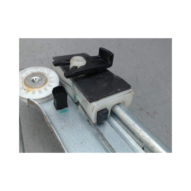 MECANISME LEVE-GLACE AVANT GAUCHE RENAULT TRAFIC