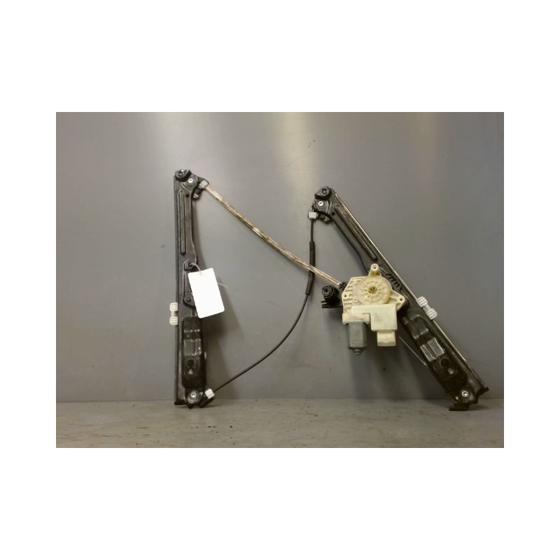 MECANISME+MOTEUR LEVE-GLACE AVANT GAUCHE PEUGEOT 308