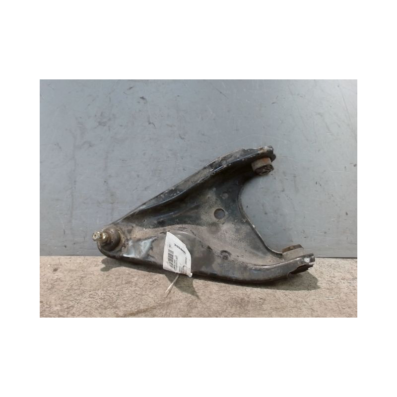 TRIANGLE INFERIEUR AVANT GAUCHE DACIA LOGAN MCV 2007-