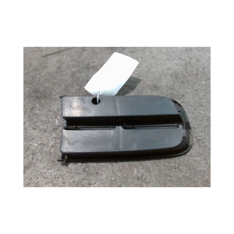 GRILLE VENTILATION PARE-CHOC AVG SKODA ROOMSTER