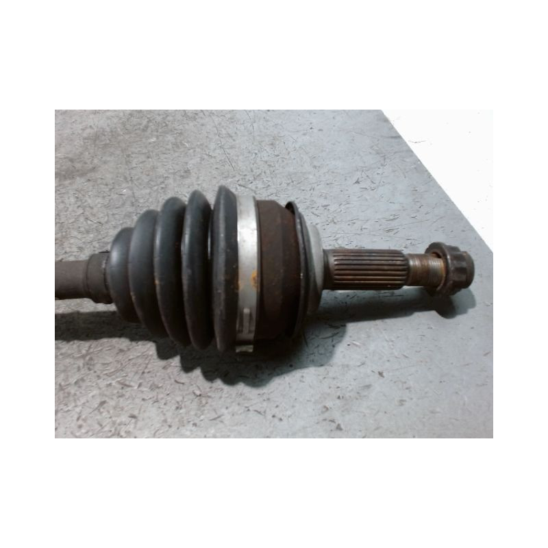 TRANSMISSION AVANT DROIT TOYOTA YARIS II 2010- 1.3 