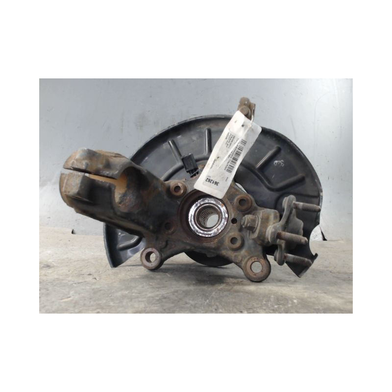PIVOT AVANT DROIT VOLKSWAGEN TOURAN 09-