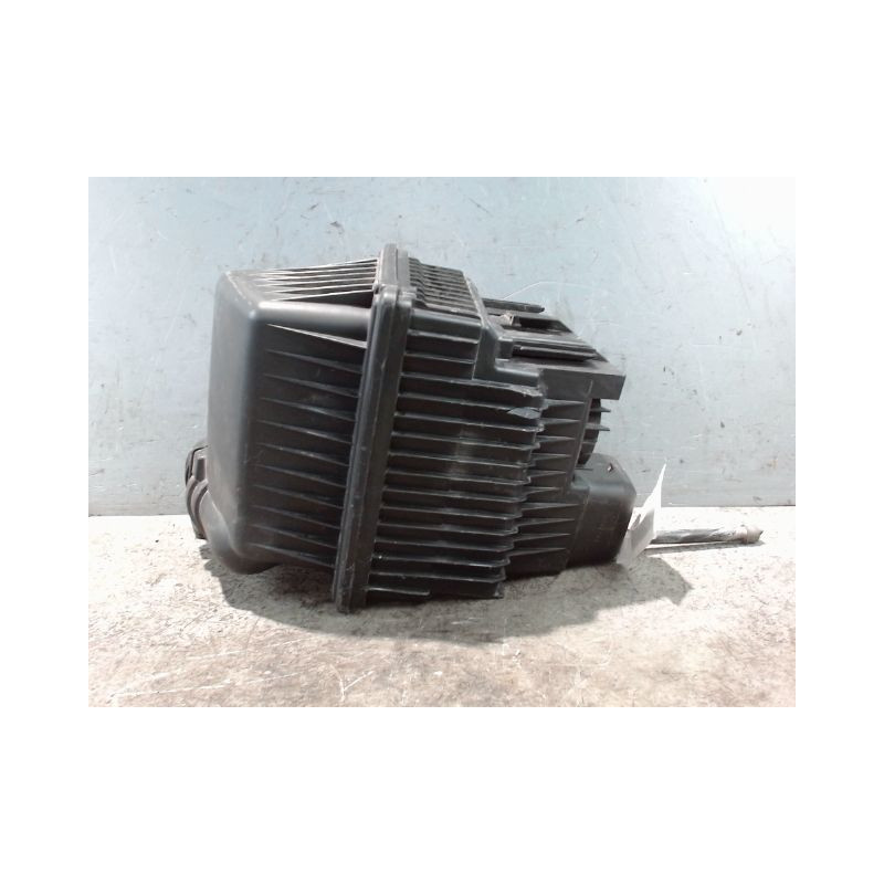 BOITIER FILTRE A AIR CITROEN C4 04-08