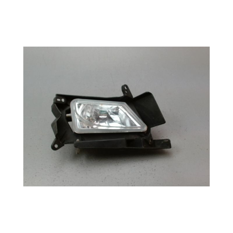 PHARE ANTIBROUILLARD AVANT DROIT MAZDA MAZDA 3  5P