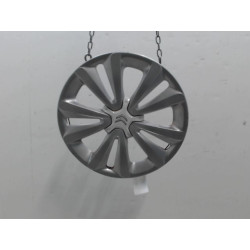 ENJOLIVEUR DE ROUE