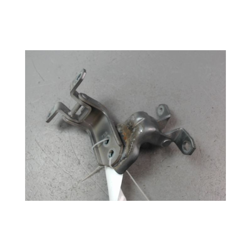 CHARNIÈRE PORTE AVG SUZUKI SPLASH 2008-2012